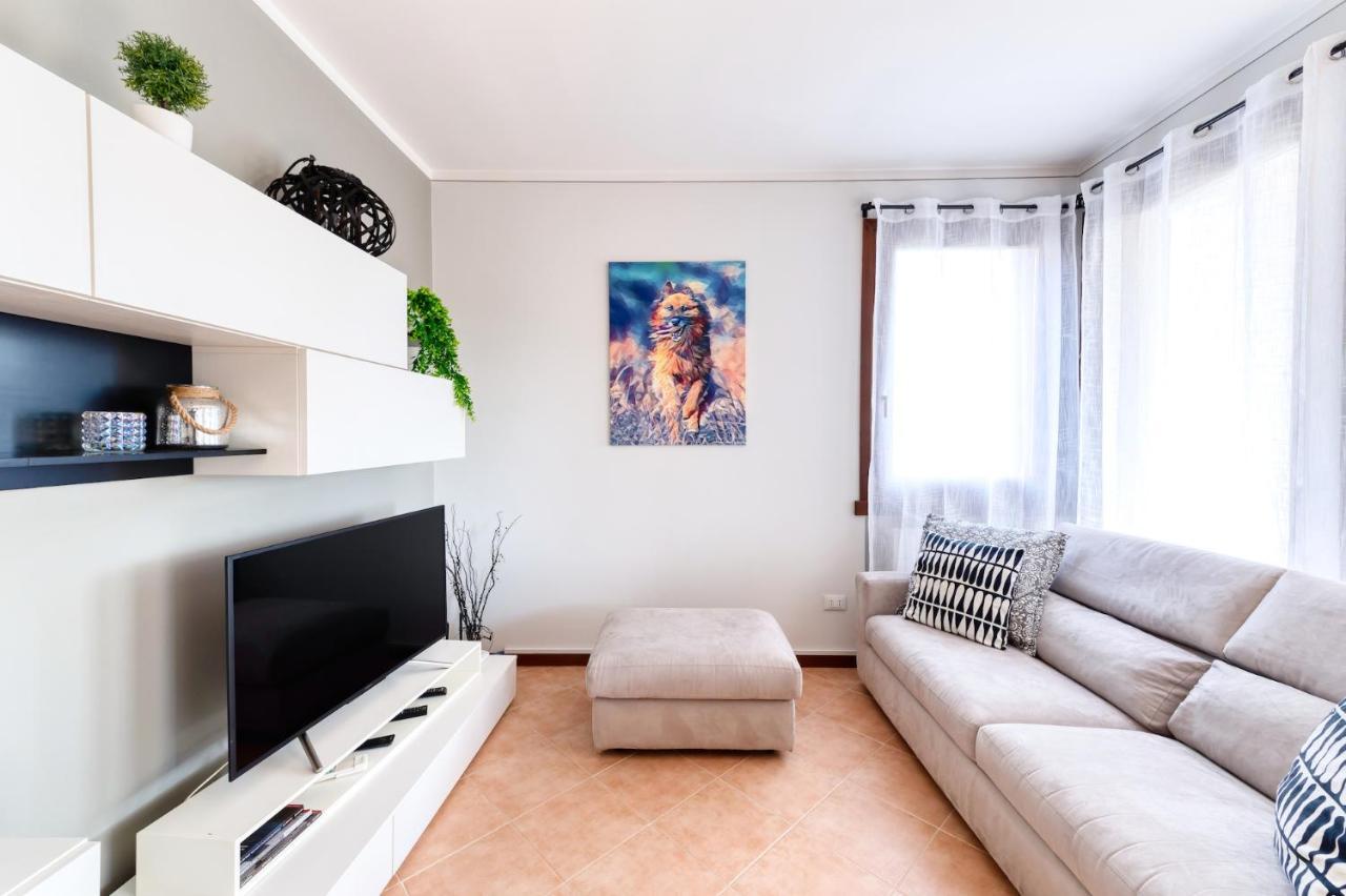 Wolf House - Sirmione Holiday Luaran gambar