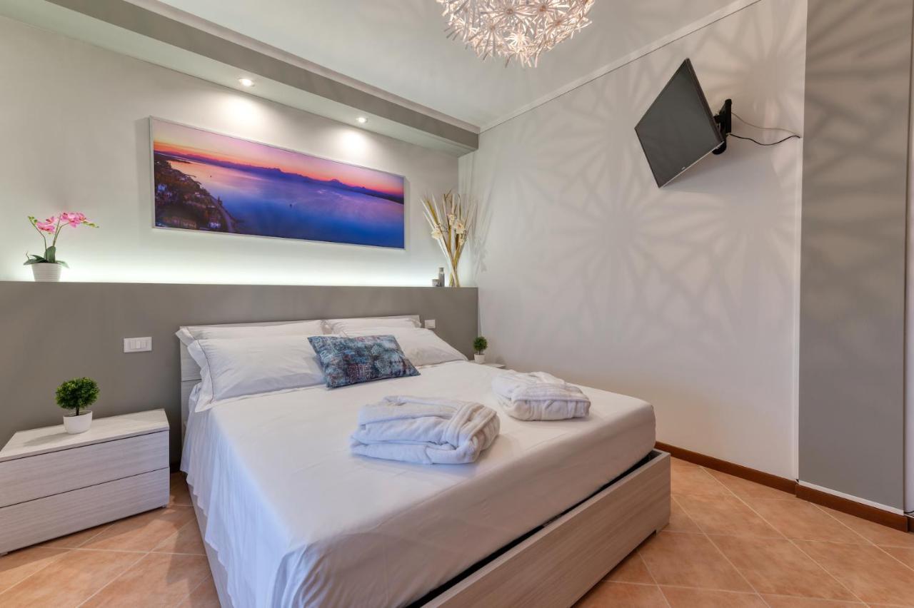 Wolf House - Sirmione Holiday Luaran gambar
